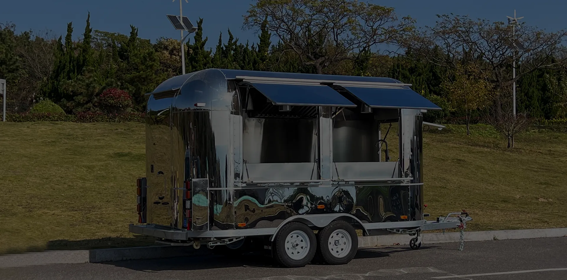Producent elektrycznych food trucków